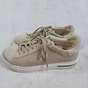 Birkenstock Women Tan Sneakers Size 7